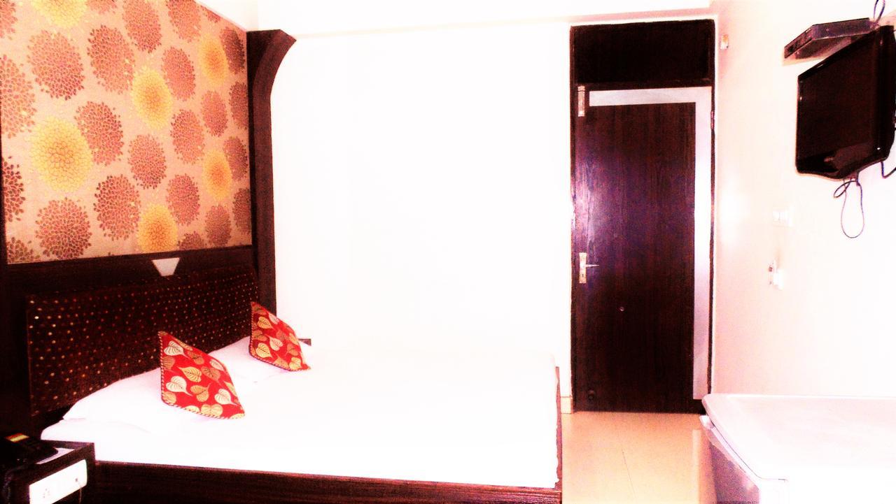 Hotel Maharaja Delhi  Esterno foto